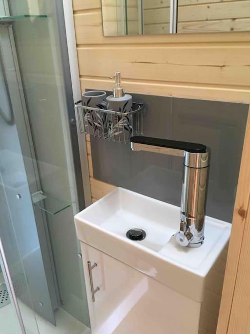 North Ballachulish The Fox'S Den, Luxury Cosy Mini Lodge, Highlands מראה חיצוני תמונה